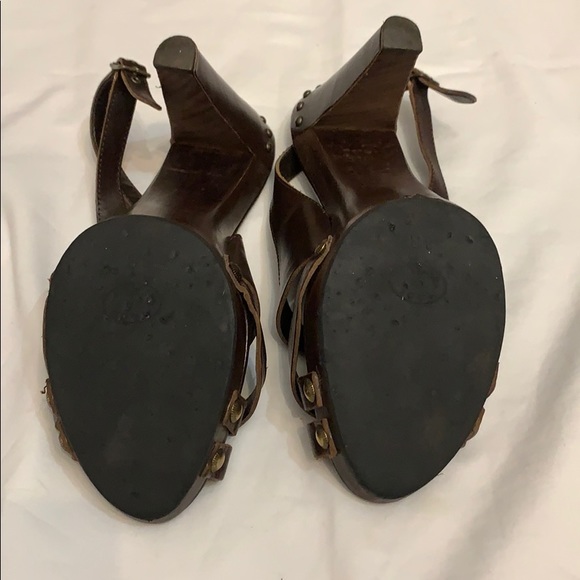 Cute Brown Michael Kors Heels - Picture 4 of 5